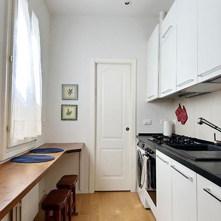Koro'S Apartments Bolonya Dış mekan fotoğraf