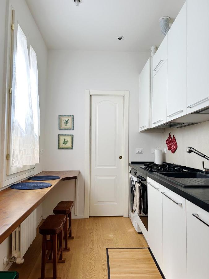 Koro'S Apartments Bolonya Dış mekan fotoğraf